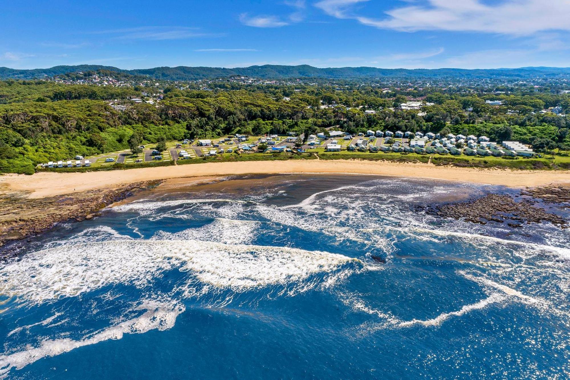 Blue Lagoon Beach Resort Bateau Bay Exterior foto