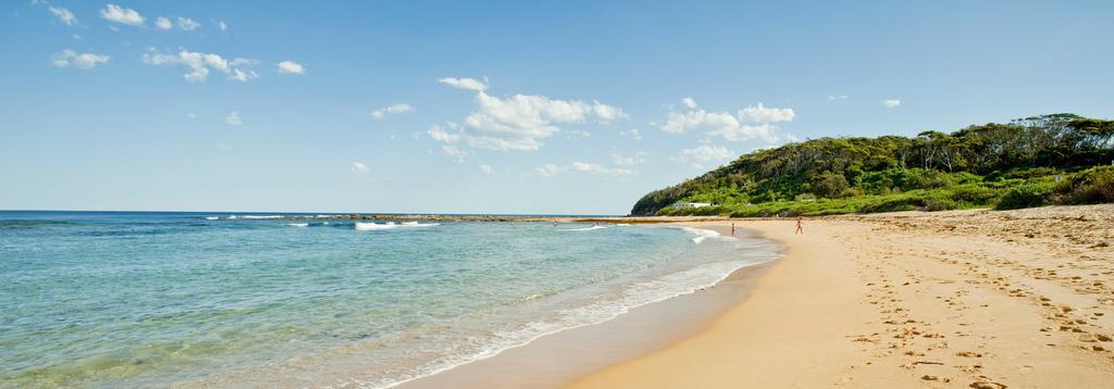 Blue Lagoon Beach Resort Bateau Bay Exterior foto