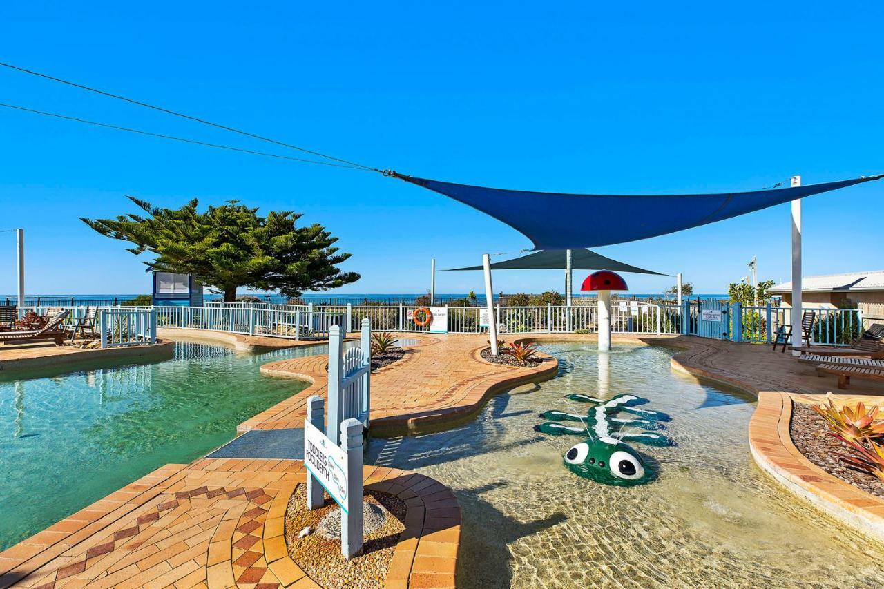 Blue Lagoon Beach Resort Bateau Bay Exterior foto
